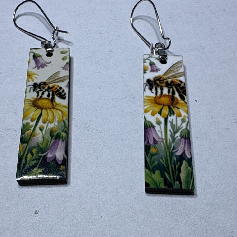 Bee earrings